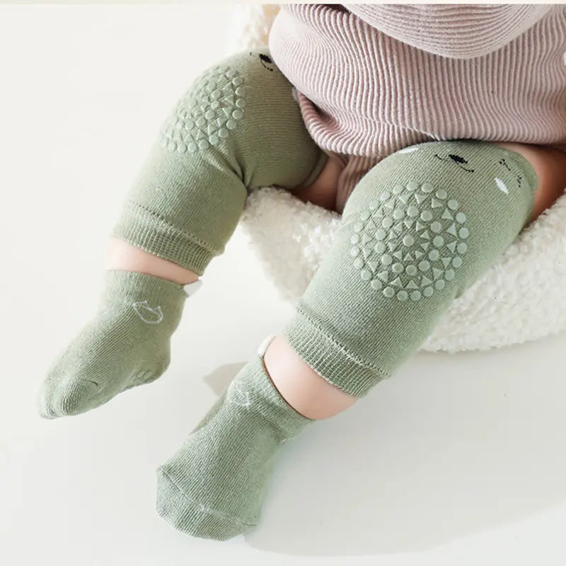 Kniebeschermers ontworpen om baby's veilig en gelukkig te laten kruipen.