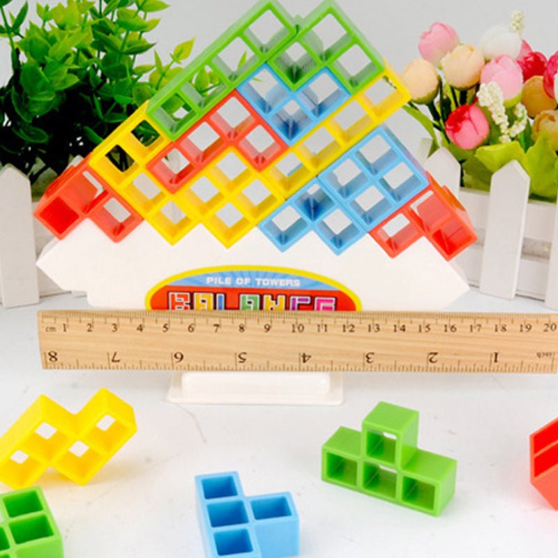 BalanceCraft toren spel, een leuke manier om hand-oog coördinatie en evenwicht te versterken.
