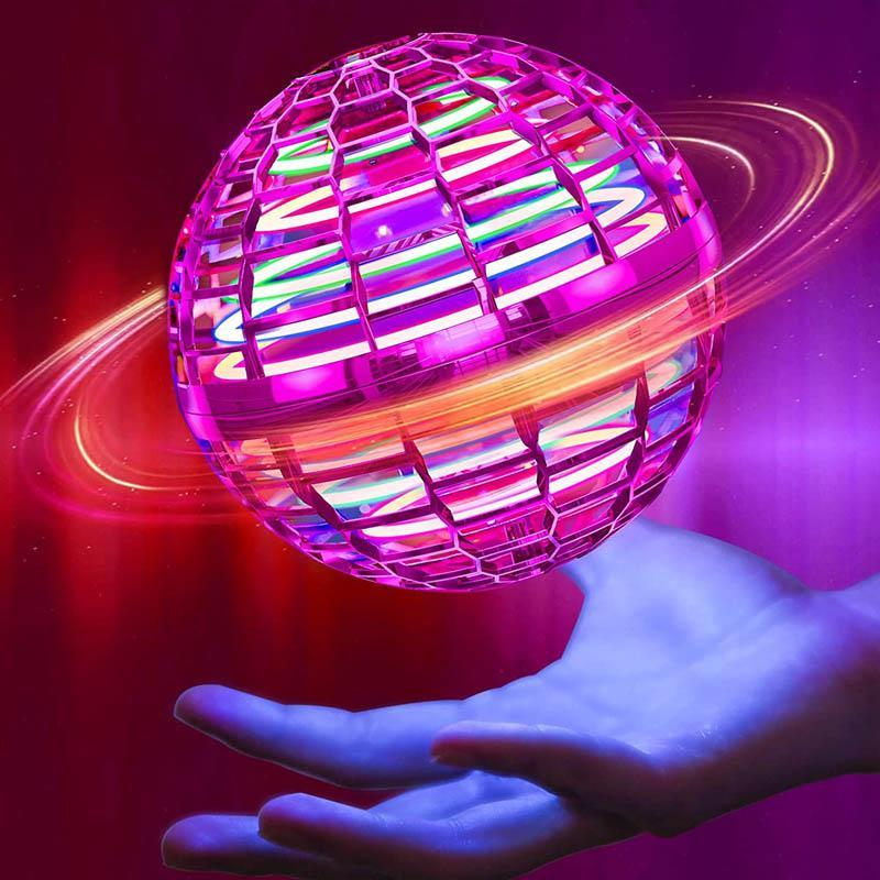 Zwevende bal met LED-effecten voor extra speelplezier.