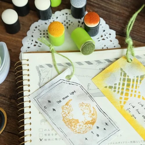 Kit voor creatieve kunstliefhebbers - StencilJoy stempel, een prachtige toevoeging aan kunstbenodigdheden.