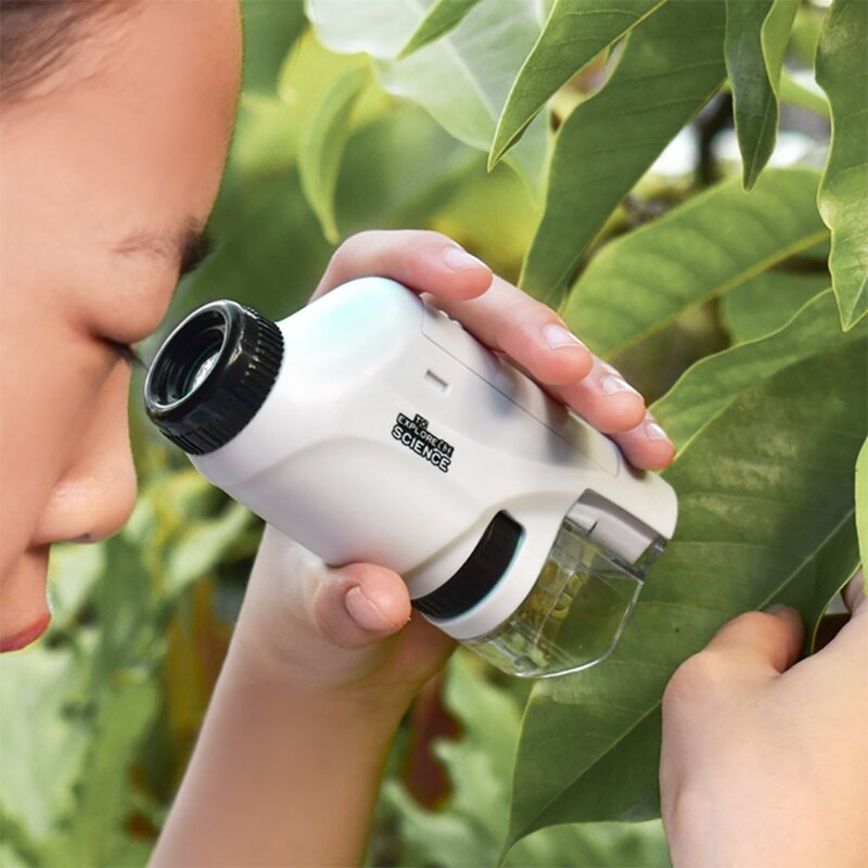 ZoomExplorer Draagbare microscoop waarmee jonge onderzoekers de natuur van dichtbij kunnen verkennen.