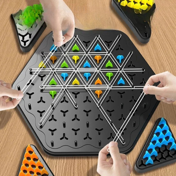 Educatief spelbord dat logisch denken stimuleert en plezier biedt.