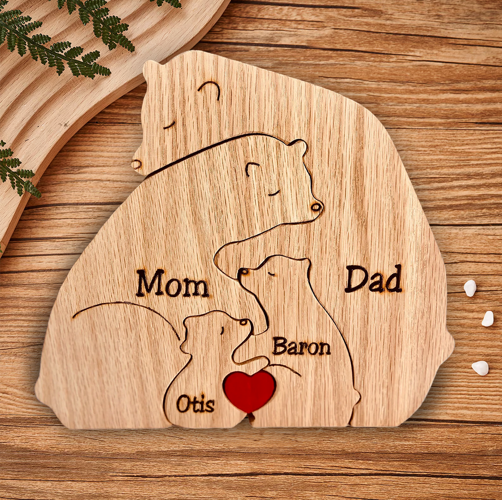 Voor kinderen gepersonaliseerd speelgoed - BearFamily houten puzzel, ideaal voor leerzame momenten.