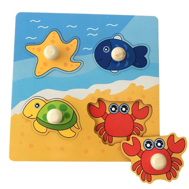 WoodGame educatieve dierenpuzzel, gemaakt om kinderen te helpen bij het leren herkennen van verschillende dieren.

