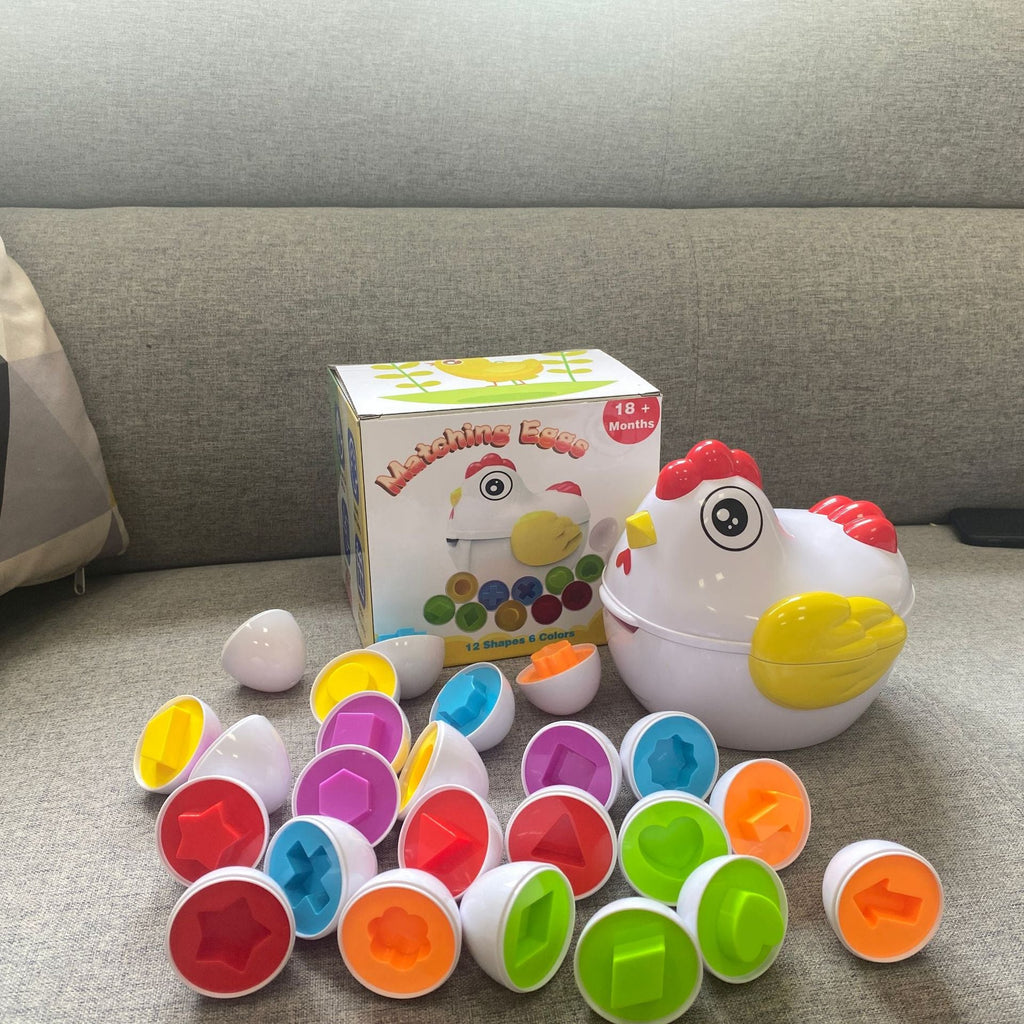 PuzzleEggs complete sorteer- en puzzelset in de vorm van eieren, ideaal voor jonge kinderen.
