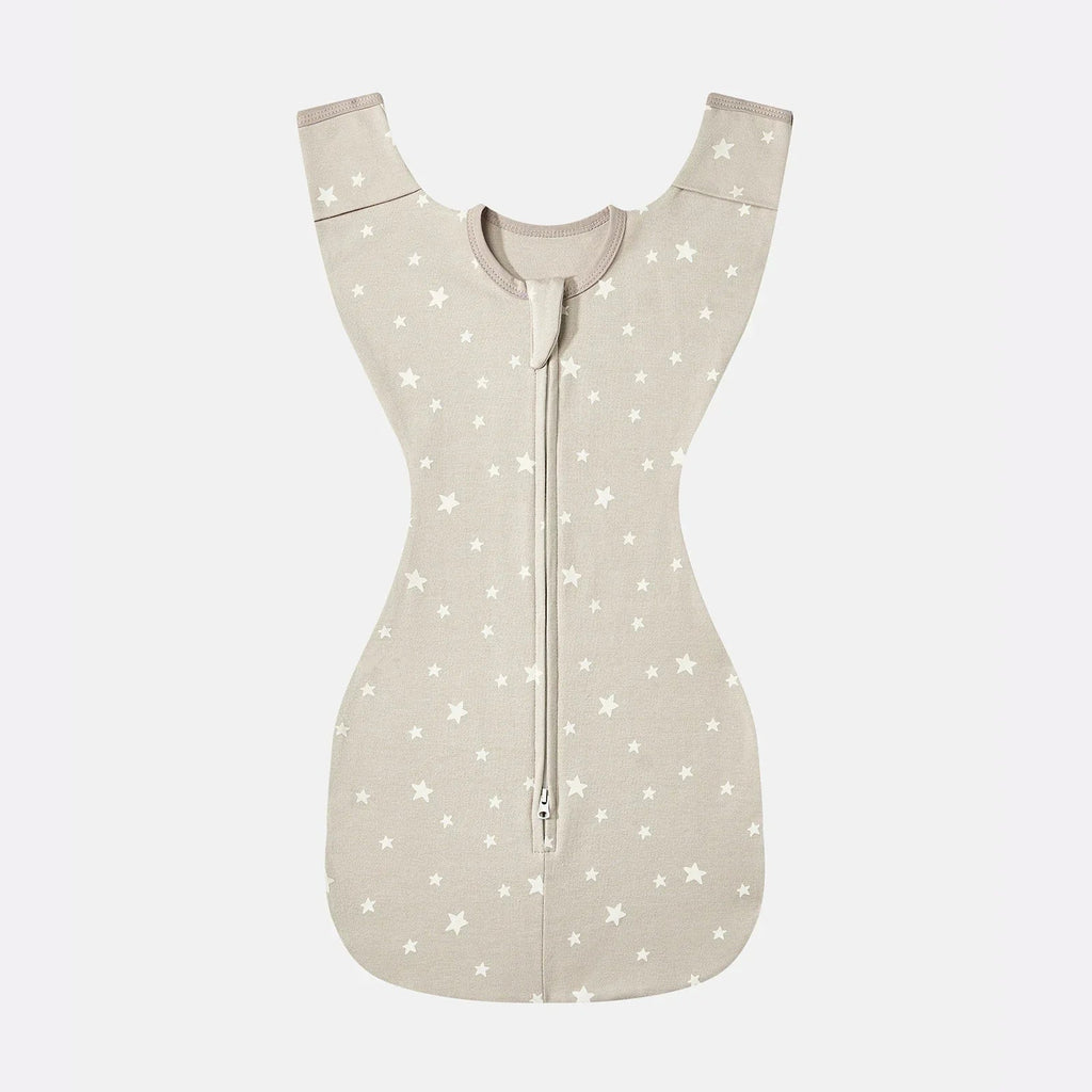 Sophie inbakerzak voor baby's, perfect voor moeders die comfort en rust willen bieden.
