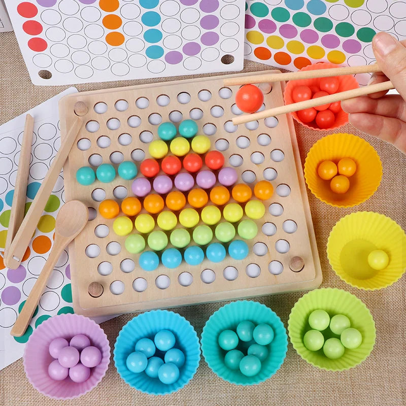 Creatieve Bolletjeskunst Educatieve houten speelset waarmee kinderen spelenderwijs creativiteit ontwikkelen.