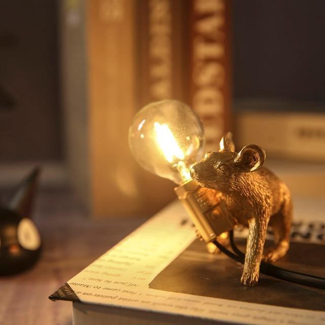 Unieke Staande Lamp voor Kinderen met Sfeervolle Verlichting 0
