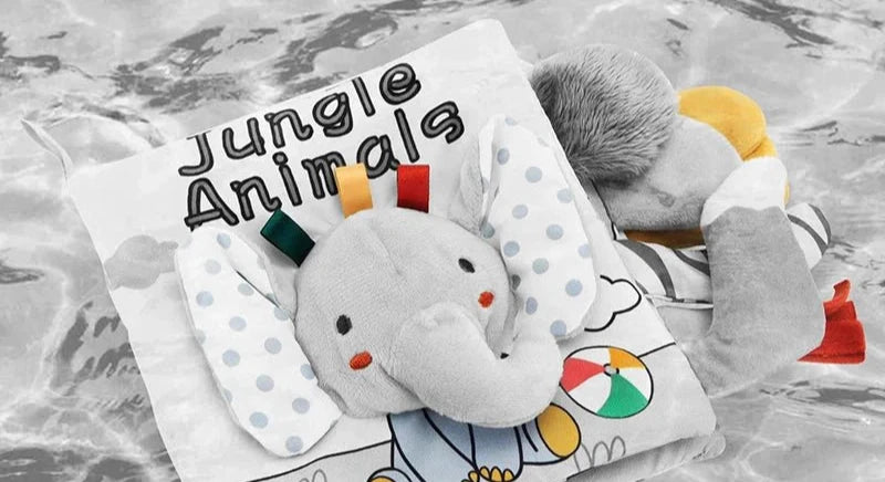 LittleJungle baby kleurboek met dieren en jungle elementen, perfect voor jonge kinderen.
