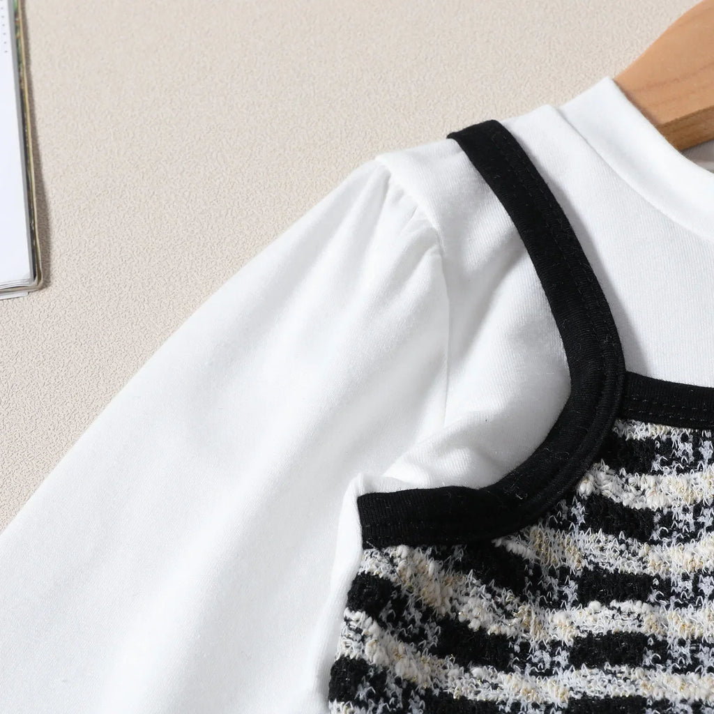Meisjeskleding set | Geruite flair broek en stijlvolle top.