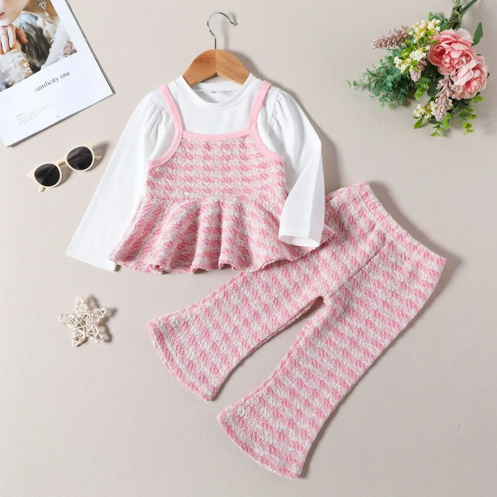 Klassieke meisjesoutfit | Trendy geruite details met een elegante afwerking.