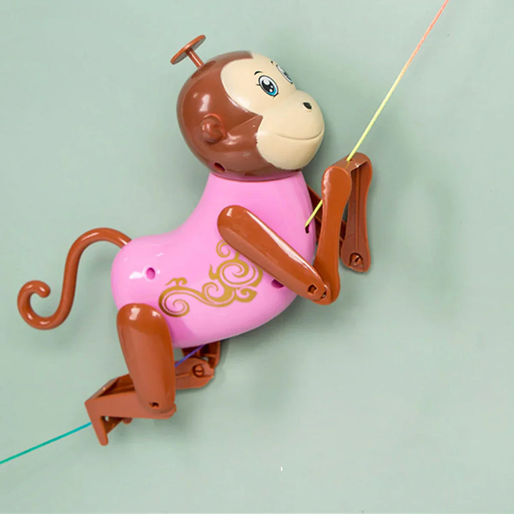 Kinderen genieten van een leuk en bewegend apenspeelgoed met klimfunctie.