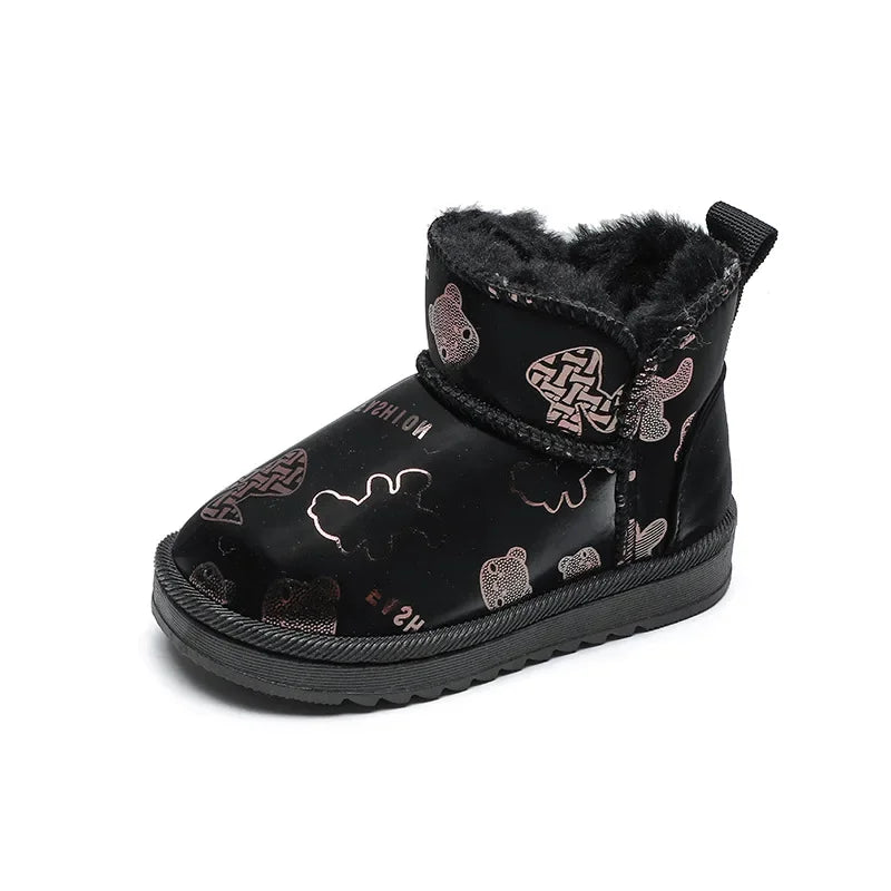 SnowFit praktische en warme winterlaars voor kinderen, geschikt voor elke winteractiviteit.
