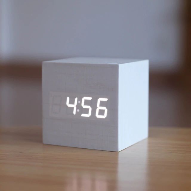 Weiß-blau Cube Digital Tischuhr
