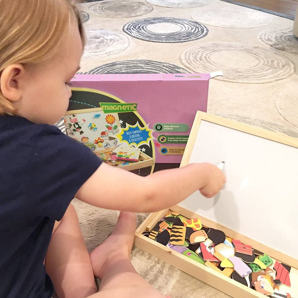 Presentatie van "CreativityBox - Magnetisch Houten Tekenbord En Puzzelset Voor Kinderen", een perfect cadeau voor jonge kunstenaars en denkers.