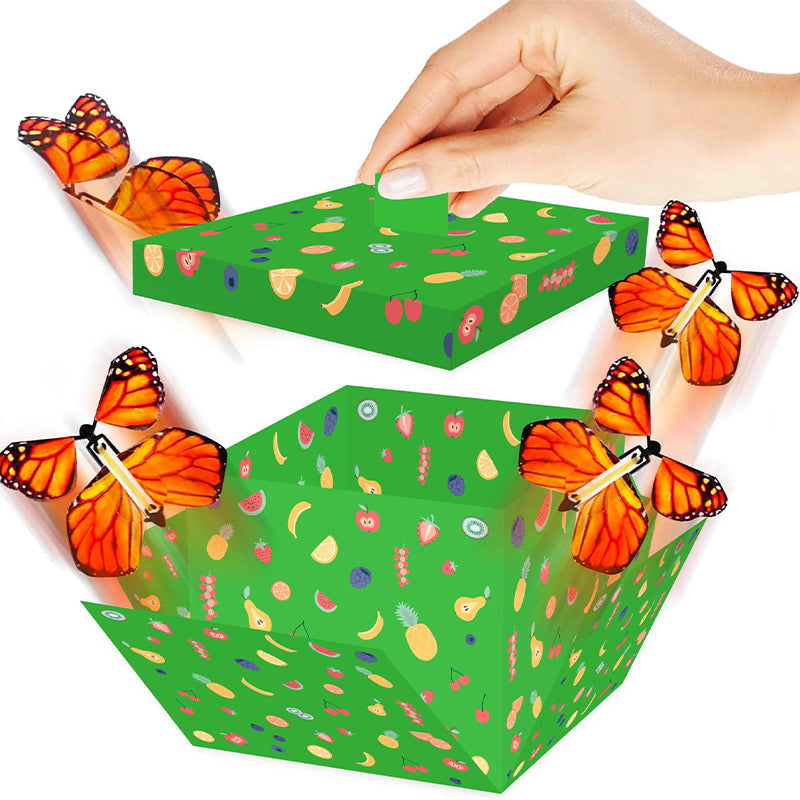 Foto van "MosaicMagic - Houten Vlinder Mozaïek Puzzelset Voor Kinderen", een interactieve puzzel om mozaïekpatronen in een vlindervorm te maken.